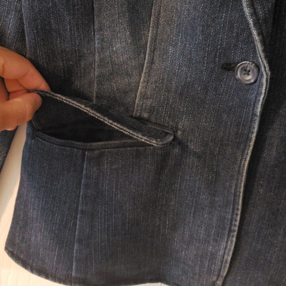 Hillard & Hanson - Picture 4 of 13